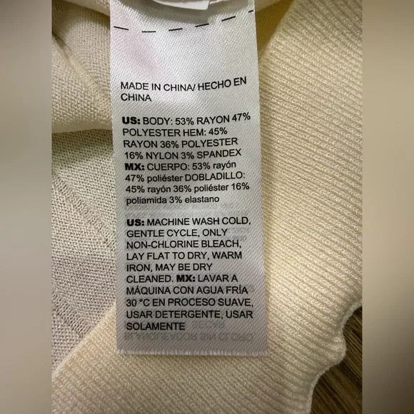 Chico’s Pleated Long Sleeve Sweater Cream Size 1 (Medium) - Picture 7 of 11